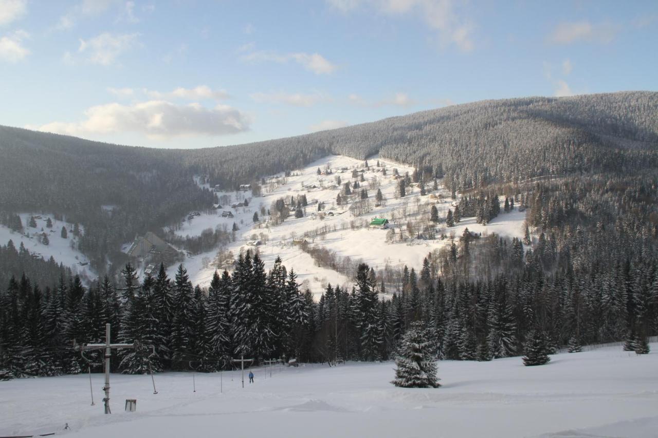 Hotel Hromovka Špindlerŭv Mlýn Luaran gambar
